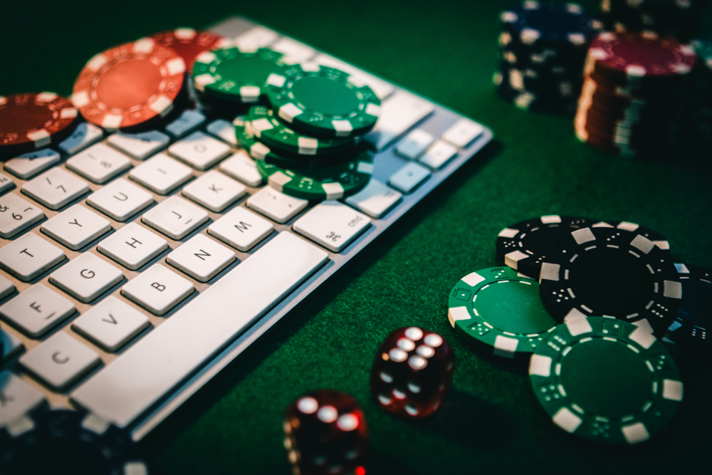 chip poker online di keyboard